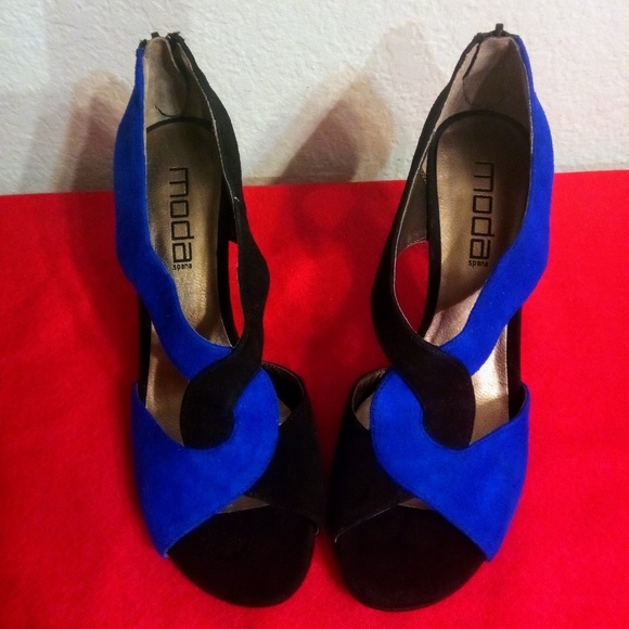 Moda Spana Shoes - Brand New!! Moda Spana Suede High Heels
